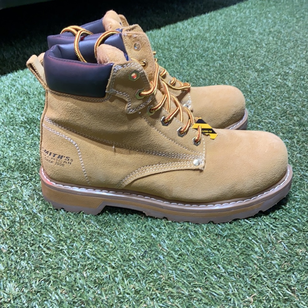 Smith’s Steel Toe Work Boots sz 11 Wide - worn once!